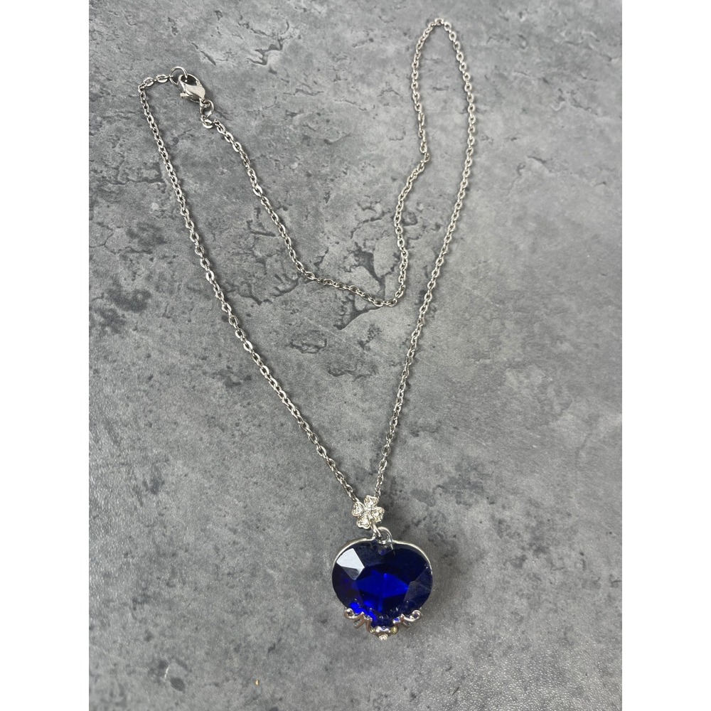 Heart Pendant Necklace Blue Crystal‎ Clover Charm Silver Tone Chain